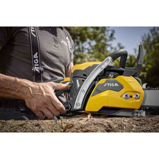 Купити Пила ланцюгова бензинова STIGA CS755. Офіційний магазин Toolmaster Україна. Фірмовий інструмент та обладнання, офіційна гарантія