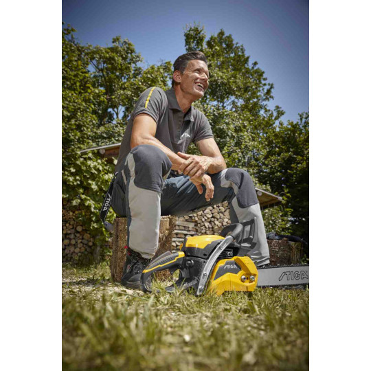 Купити Пила ланцюгова бензинова STIGA CS755. Офіційний магазин Toolmaster Україна. Фірмовий інструмент та обладнання, офіційна гарантія