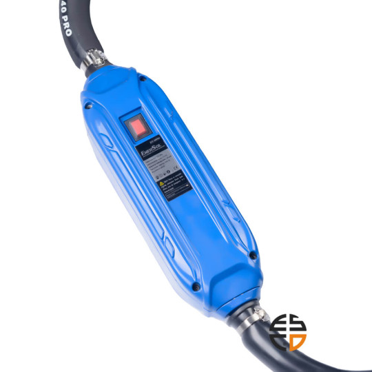 Купити Вібратор глибинний високочастотний EnerSol ECV-40PRO. Офіційний магазин Toolmaster Україна. Фірмовий інструмент та обладнання, офіційна гарантія
