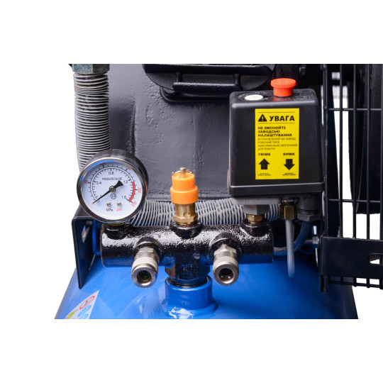 Купити Компресор повітряний EnerSol ES-AC670-120-3PRO. Офіційний магазин Toolmaster Україна. Фірмовий інструмент та обладнання, офіційна гарантія