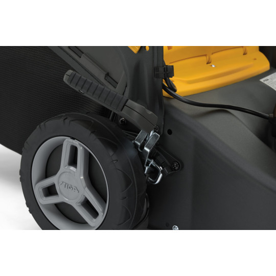 Купити Газонокосилка аккумуляторная бесщёточная STIGA Collector543AEKit. Официальный магазин Toolmaster Украина. Фирменный инструмент и оборудование, официальная гарантия