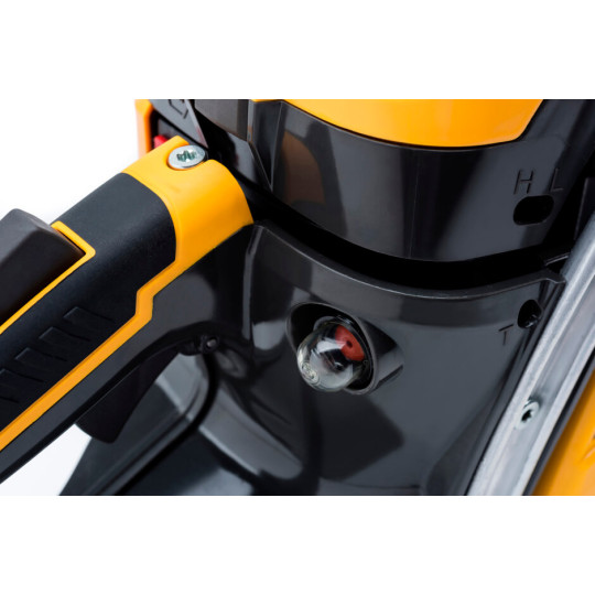 Купити Пила ланцюгова бензинова STIGA CS540. Офіційний магазин Toolmaster Україна. Фірмовий інструмент та обладнання, офіційна гарантія