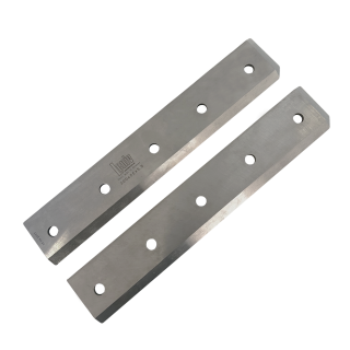 Купити Комплект ножів для подрібнювача деревини GTM GS15002, 300*55*5мм (2шт) 300мм*55мм*5мм. Офіційний магазин Toolmaster Україна. Фірмовий інструмент та обладнання, офіційна гарантія
