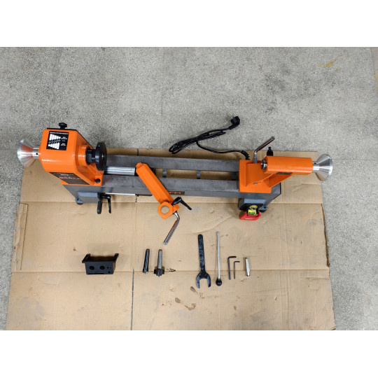 Купити Токарный станок по дереву MC12 0,55кВт 220В GTM. Официальный магазин Toolmaster Украина. Фирменный инструмент и оборудование, официальная гарантия