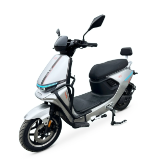 Купити Скутер акумуляторний N-MAX 2500, 72В, 2500Вт, Швидкість - 60км/год GTM. Офіційний магазин Toolmaster Україна. Фірмовий інструмент та обладнання, офіційна гарантія