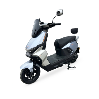 Купити Скутер акумуляторний C-EV 1200, 72В, 1200Вт, Швидкість - 50км/год GTM. Офіційний магазин Toolmaster Україна. Фірмовий інструмент та обладнання, офіційна гарантія