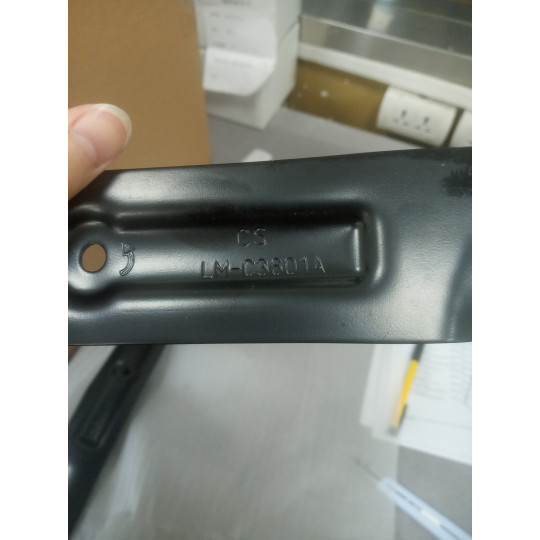 Купити Ніж для газонокосарки LM-C3602 GTM 97 ( LM-C3602). Офіційний магазин Toolmaster Україна. Фірмовий інструмент та обладнання, офіційна гарантія