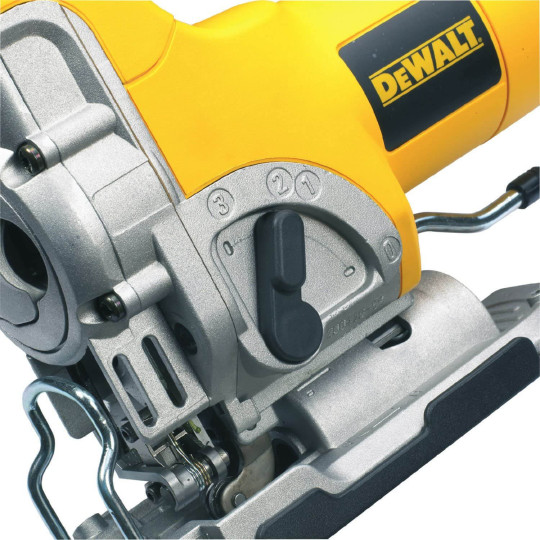 Купити Пила лобзикова мережева DeWALT DW331KT. Офіційний магазин Toolmaster Україна. Фірмовий інструмент та обладнання, офіційна гарантія