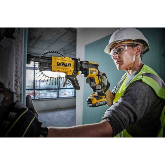 Купити Шурупокрут акумуляторний безщітковий DeWALT DCF620E1K. Офіційний магазин Toolmaster Україна. Фірмовий інструмент та обладнання, офіційна гарантія