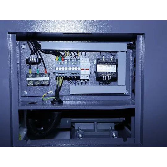 Купити Гвинтовий компресор Mast SH-8. Офіційний магазин Toolmaster Україна. Фірмовий інструмент та обладнання, офіційна гарантія
