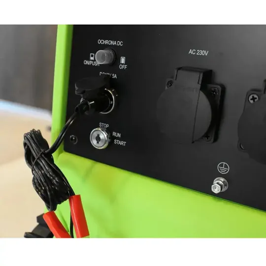 Купити Інверторний генератор Optimat Smart Energy IE3500. Офіційний магазин Toolmaster Україна. Фірмовий інструмент та обладнання, офіційна гарантія