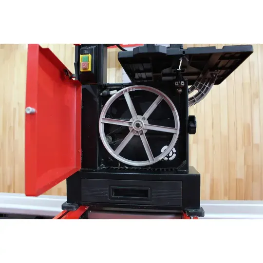 Купити Ленточная пила Holzmann HBS 230HQ. Официальный магазин Toolmaster Украина. Фирменный инструмент и оборудование, официальная гарантия
