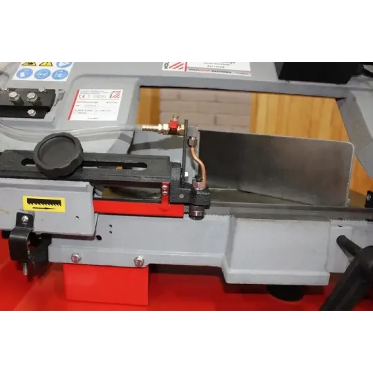 Купити Ленточная пила Holzmann BS 712TOP. Официальный магазин Toolmaster Украина. Фирменный инструмент и оборудование, официальная гарантия