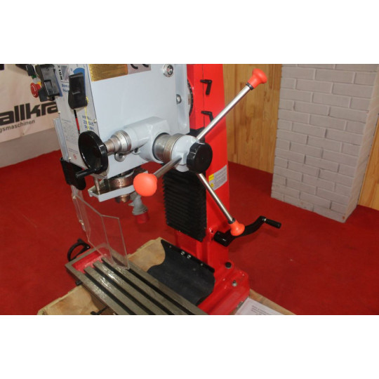 Купити Фрезерный станок Holzmann ZX 7045. Официальный магазин Toolmaster Украина. Фирменный инструмент и оборудование, официальная гарантия
