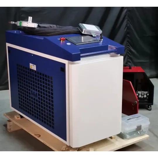 Купити Лазерна зварка/очисник/різак MAST 3in1 3000W. Офіційний магазин Toolmaster Україна. Фірмовий інструмент та обладнання, офіційна гарантія