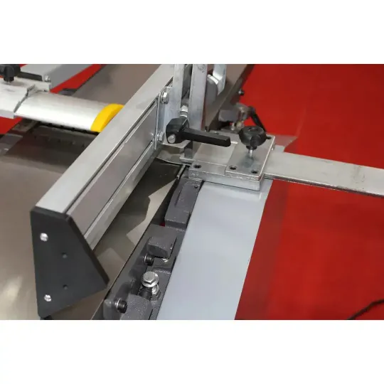 Купити Фуговально-рейсмусовый станок Holzmann HOB 260NL. Официальный магазин Toolmaster Украина. Фирменный инструмент и оборудование, официальная гарантия
