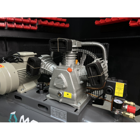 Купити Поршневий компресор MAST TA65/100L 220V PRO. Офіційний магазин Toolmaster Україна. Фірмовий інструмент та обладнання, офіційна гарантія