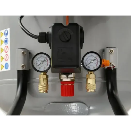 Купити Компрессор масляный трехцилиндровый TAGRED TA309X. Официальный магазин Toolmaster Украина. Фирменный инструмент и оборудование, официальная гарантия