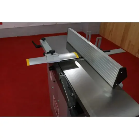 Купити Фуговально-рейсмусовый станок Holzmann HOB 260NL 230 В. Официальный магазин Toolmaster Украина. Фирменный инструмент и оборудование, официальная гарантия