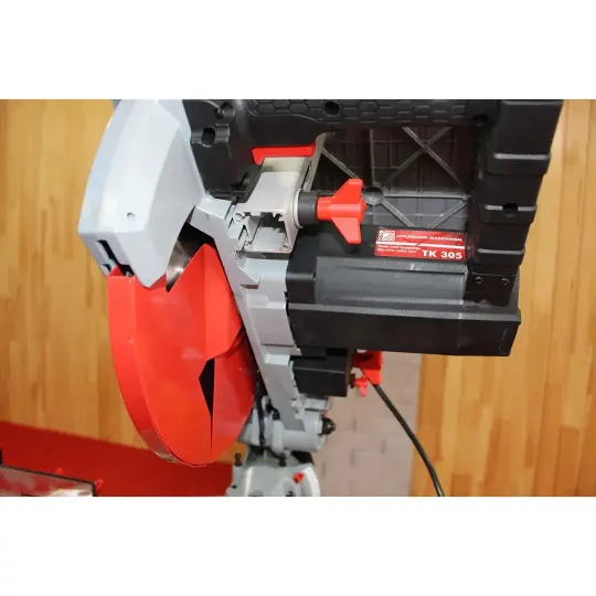 Купити Пила торцовочно-циркулярная Holzmann TK 305. Официальный магазин Toolmaster Украина. Фирменный инструмент и оборудование, официальная гарантия