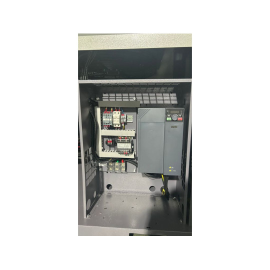 Купити Гвинтовий компресор 16 Бар Mast SH-25-16VSD. Офіційний магазин Toolmaster Україна. Фірмовий інструмент та обладнання, офіційна гарантія