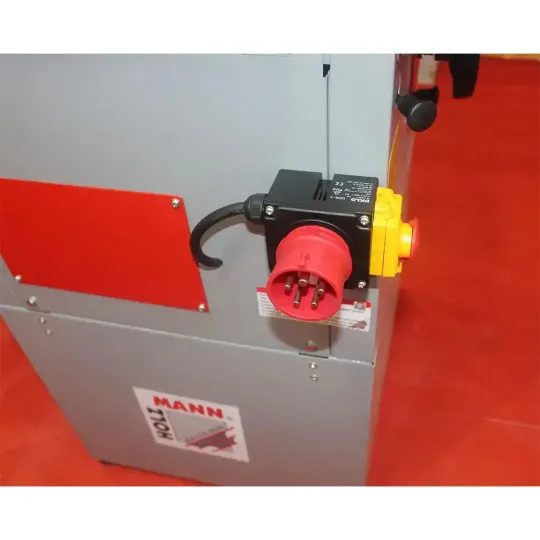 Купити Фрезерный станок по дереву Holzmann FS 160L 380 В. Официальный магазин Toolmaster Украина. Фирменный инструмент и оборудование, официальная гарантия