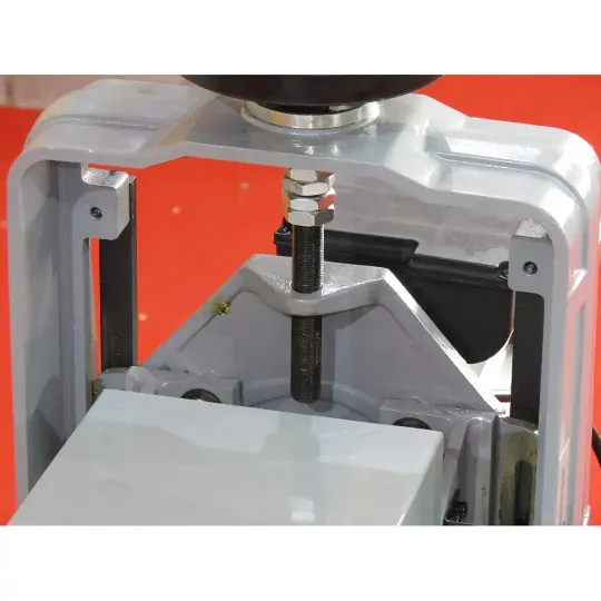 Купити Барабанно-шлифовальный станок Holzmann ZS 560U. Официальный магазин Toolmaster Украина. Фирменный инструмент и оборудование, официальная гарантия