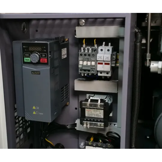 Купити Гвинтовий компресор Mast SH-8 Inverter (двигун на постійних магнітах). Офіційний магазин Toolmaster Україна. Фірмовий інструмент та обладнання, офіційна гарантія