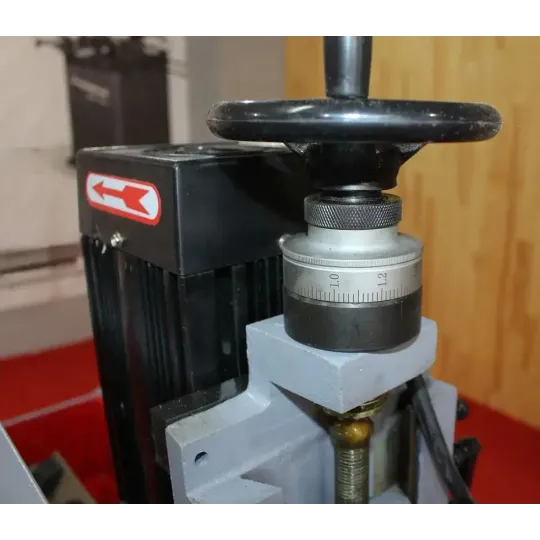Купити Станок для автоматической заточки плоских ножей Holzmann HMS 700. Официальный магазин Toolmaster Украина. Фирменный инструмент и оборудование, официальная гарантия