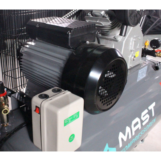Купити Поршневий компресор MAST VA90/200L 400. Офіційний магазин Toolmaster Україна. Фірмовий інструмент та обладнання, офіційна гарантія