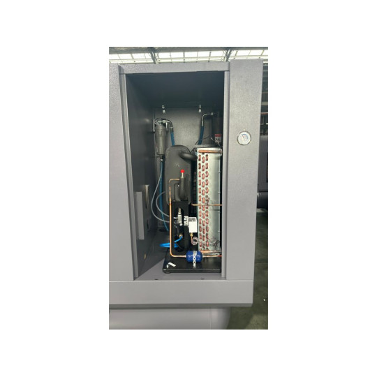 Купити Гвинтовий компресор 16 Бар Mast LZN25-16VSD COMBO inverter (осушувач + ресивер 500 л). Офіційний магазин Toolmaster Україна. Фірмовий інструмент та обладнання, офіційна гарантія