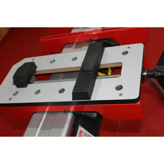 Купити Универсальная подставка для пил Holzmann USK 2760. Официальный магазин Toolmaster Украина. Фирменный инструмент и оборудование, официальная гарантия