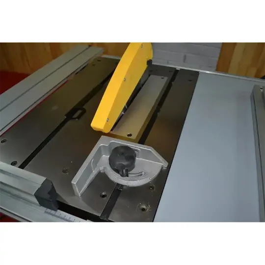 Купити Циркулярная пила Holzmann TS250 400 В. Официальный магазин Toolmaster Украина. Фирменный инструмент и оборудование, официальная гарантия