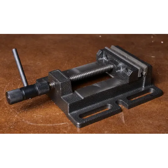 Купити Тиски станочные Holzmann M 120. Официальный магазин Toolmaster Украина. Фирменный инструмент и оборудование, официальная гарантия