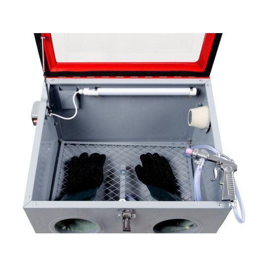Купити Пескоструйная камера Holzmann SK90_230V. Официальный магазин Toolmaster Украина. Фирменный инструмент и оборудование, официальная гарантия