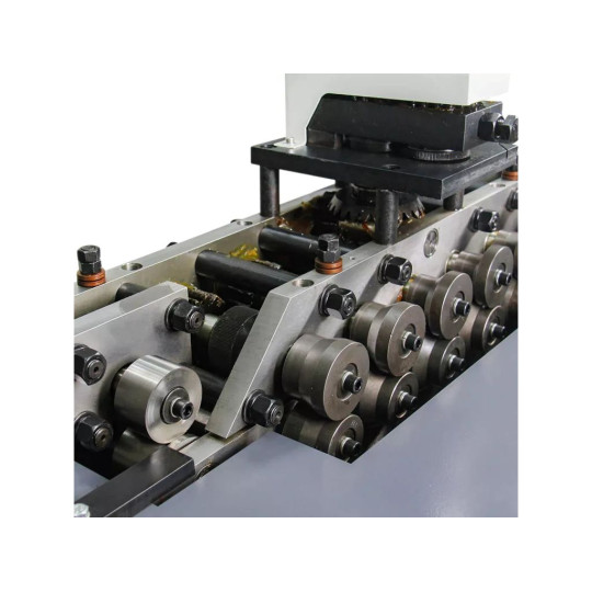 Купити Фальцепрокатный станок METCOR PF16G. Официальный магазин Toolmaster Украина. Фирменный инструмент и оборудование, официальная гарантия
