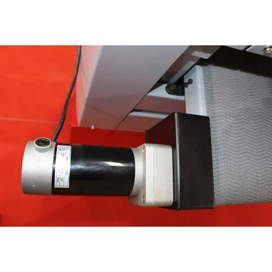 Купити Калибровально-шлифовальный станок Holzmann ZS 640P. Официальный магазин Toolmaster Украина. Фирменный инструмент и оборудование, официальная гарантия