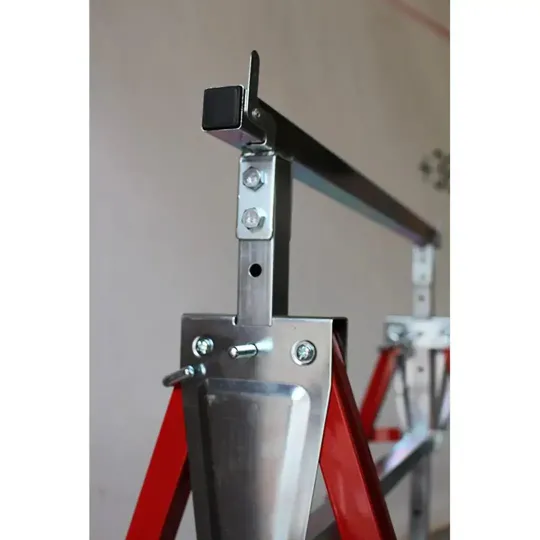 Купити Телескопический складной козел Holzmann KB 1300A. Официальный магазин Toolmaster Украина. Фирменный инструмент и оборудование, официальная гарантия