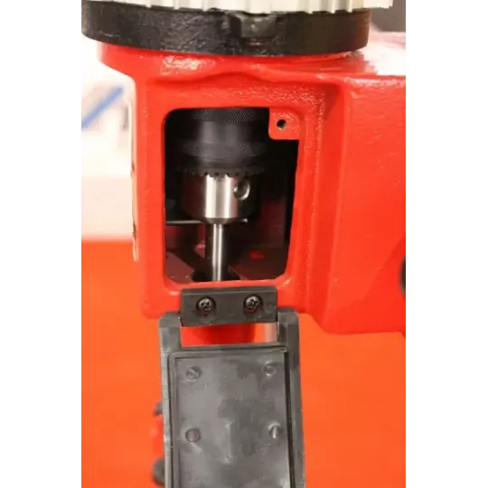 Купити Долбежный станок Holzmann STM 26. Официальный магазин Toolmaster Украина. Фирменный инструмент и оборудование, официальная гарантия