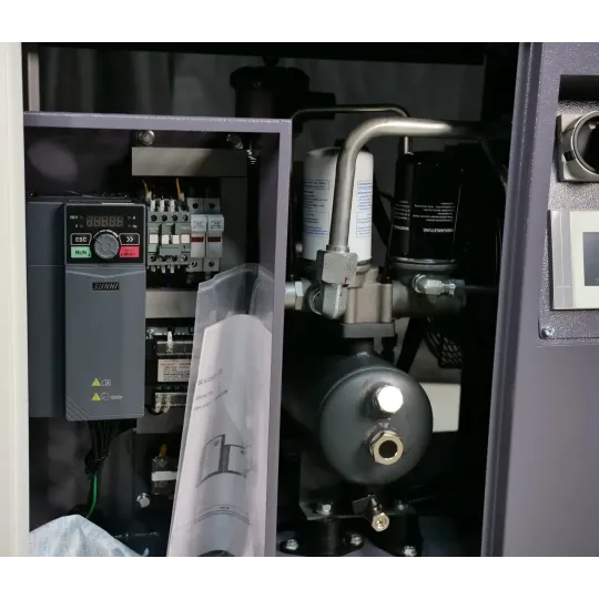Купити Гвинтовий компресор Mast SH-5 (220V) Inverter (двигун на постійних магнітах). Офіційний магазин Toolmaster Україна. Фірмовий інструмент та обладнання, офіційна гарантія
