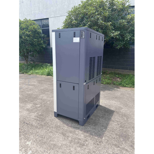 Купити Гвинтовий компресор Mast GBE-R-07 10BAR (осушувач + ресивер 190 л). Офіційний магазин Toolmaster Україна. Фірмовий інструмент та обладнання, офіційна гарантія