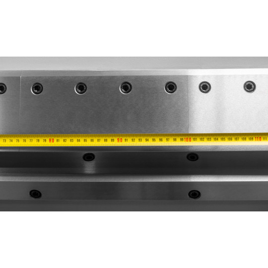 Купити Листогибочный станок Holzmann AKM 2020. Официальный магазин Toolmaster Украина. Фирменный инструмент и оборудование, официальная гарантия