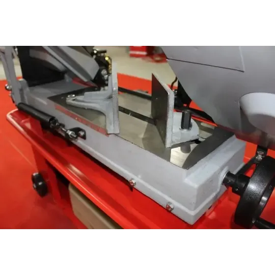 Купити Ленточная пила Holzmann BS 712TOP. Официальный магазин Toolmaster Украина. Фирменный инструмент и оборудование, официальная гарантия