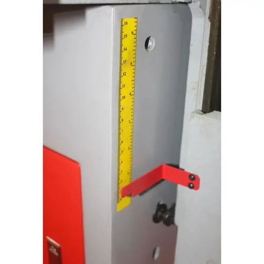 Купити Станок сверлильно-пазовальный Holzmann LBM 290K. Официальный магазин Toolmaster Украина. Фирменный инструмент и оборудование, официальная гарантия