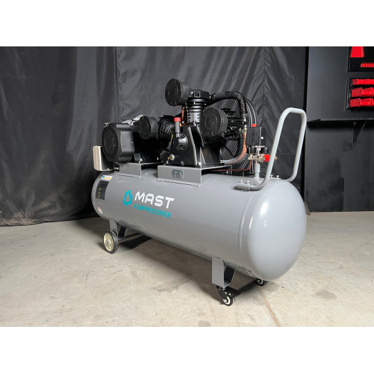 Купити Поршневий компресор Mast TB90/300L 400V. Офіційний магазин Toolmaster Україна. Фірмовий інструмент та обладнання, офіційна гарантія