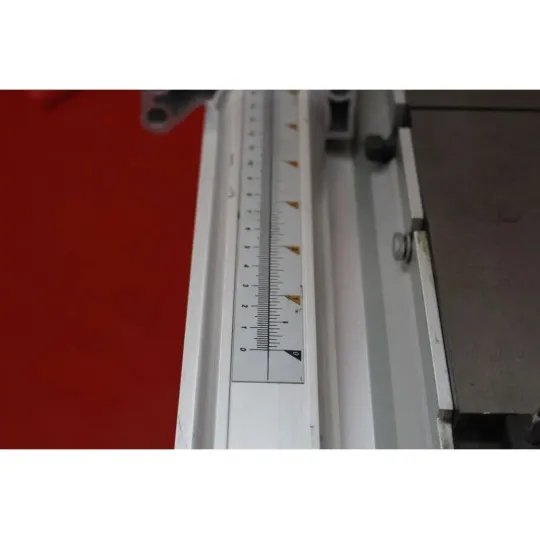 Купити Ленточная пила по дереву Holzmann HBS 400. Официальный магазин Toolmaster Украина. Фирменный инструмент и оборудование, официальная гарантия