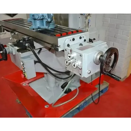 Купити Фрезерный станок по металлу Holzmann BF 600D. Официальный магазин Toolmaster Украина. Фирменный инструмент и оборудование, официальная гарантия