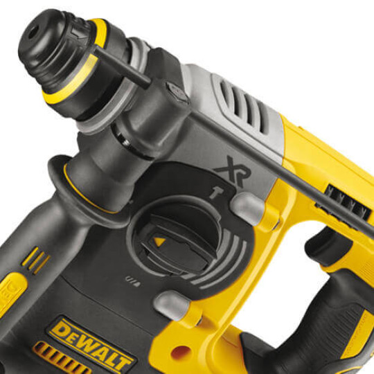 Купити Перфоратор акумуляторний безщітковий SDS-Plus DeWALT DCH273N. Офіційний магазин Toolmaster Україна. Фірмовий інструмент та обладнання, офіційна гарантія