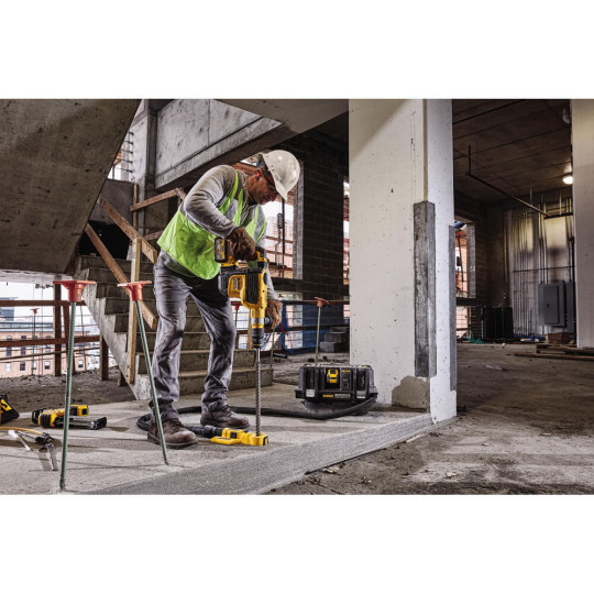 Купити Перфоратор акумуляторний безщітковий SDS-MAX DeWALT DCH614N. Офіційний магазин Toolmaster Україна. Фірмовий інструмент та обладнання, офіційна гарантія