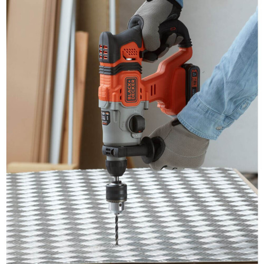 Купити Перфоратор акумуляторний BLACK+DECKER BCD900B. Офіційний магазин Toolmaster Україна. Фірмовий інструмент та обладнання, офіційна гарантія